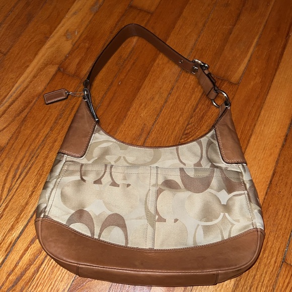 Coach Hampton Optic Stripe Hobo Shoulder Bag - Picture 4 of 11